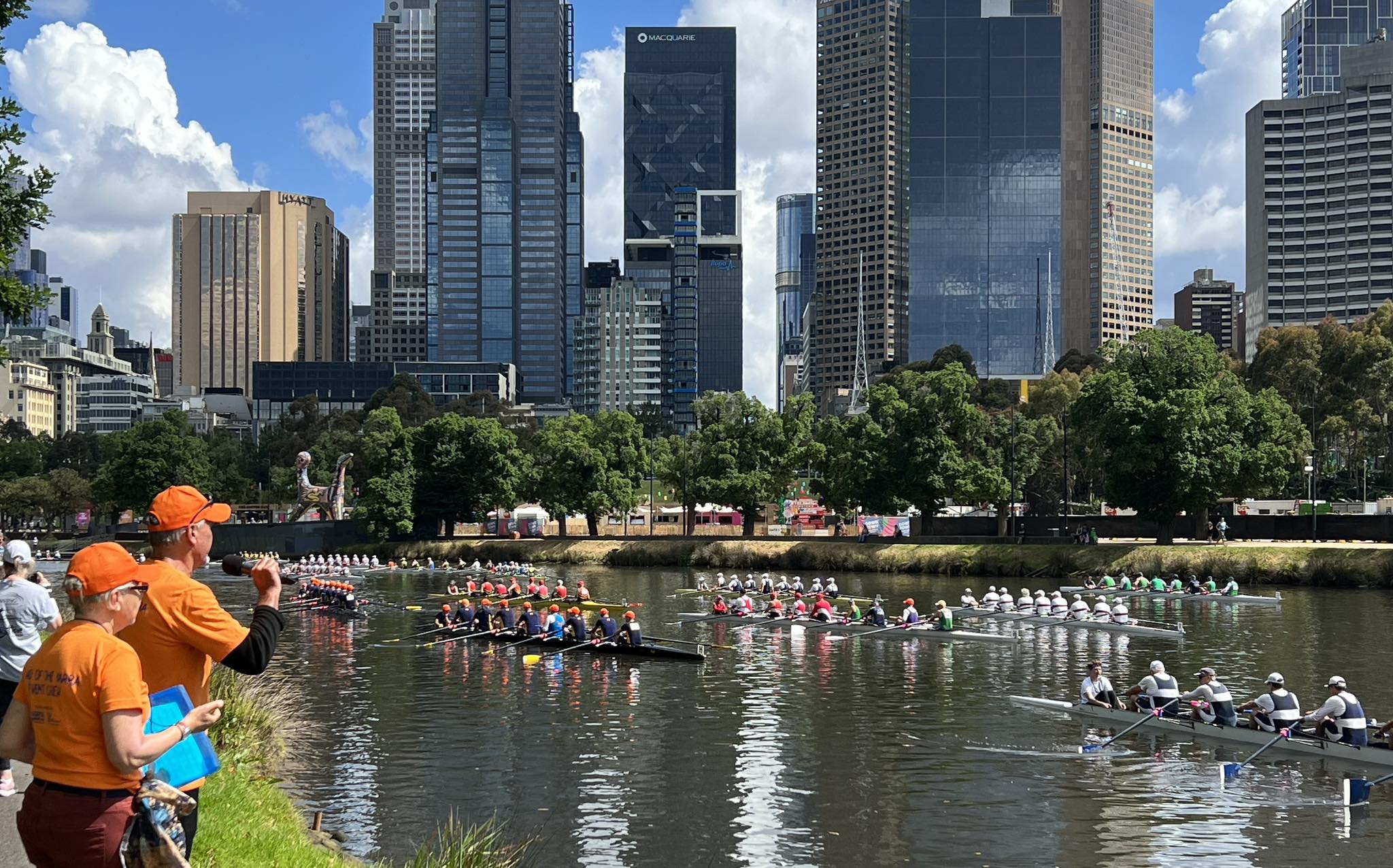 Head race start